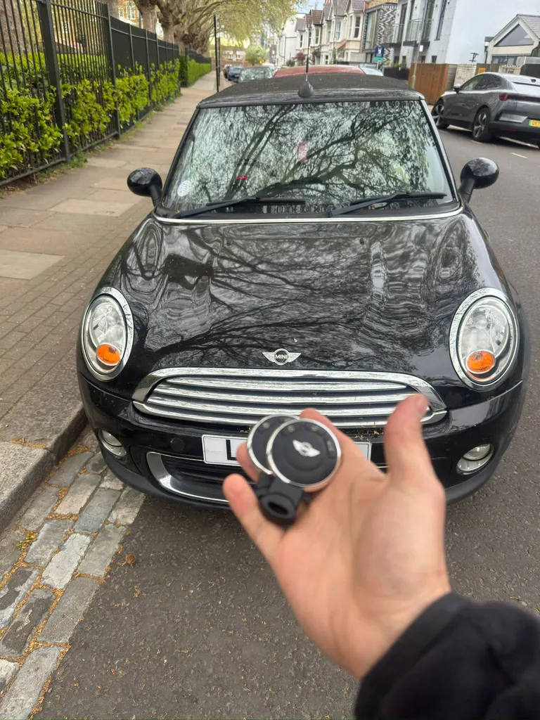 Mini Cooper All Keys Lost — Broadway Shopping Centre, Bexleyheath